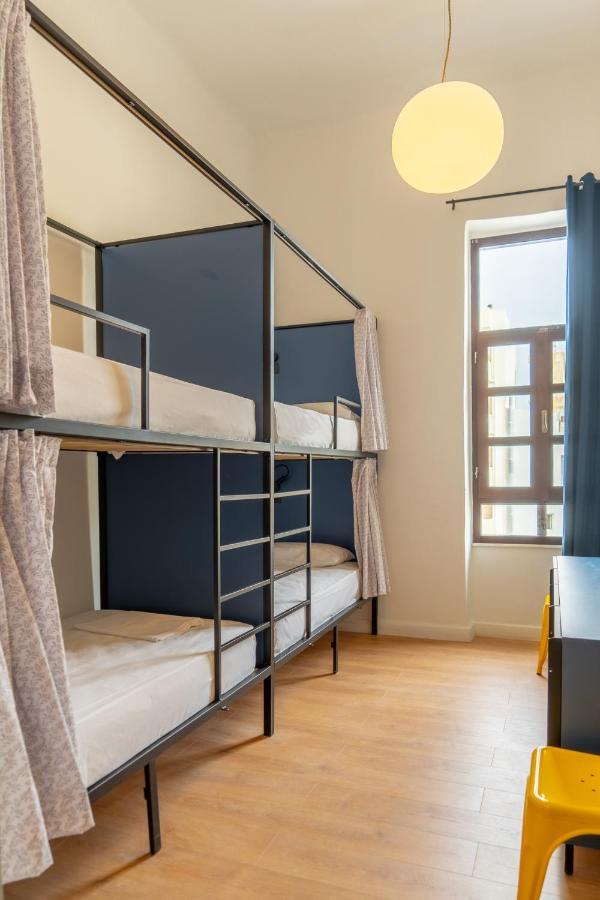 Intra Muros Hostel Heraklion Exteriör bild