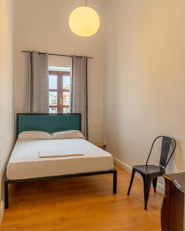 Intra Muros Hostel Heraklion Exteriör bild