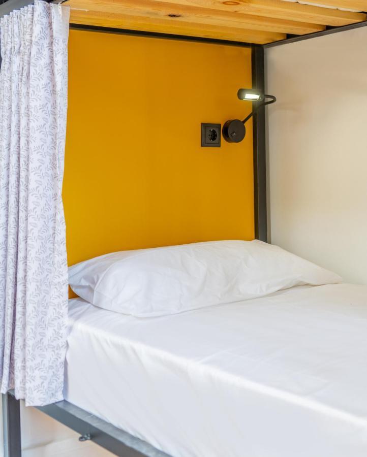 Intra Muros Hostel Heraklion Exteriör bild