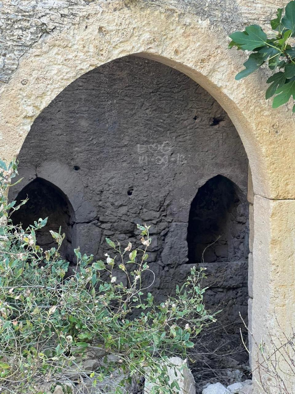 Intra Muros Hostel Heraklion Exteriör bild